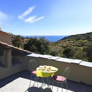 https://i-valloni.hotelitalianriviera.com